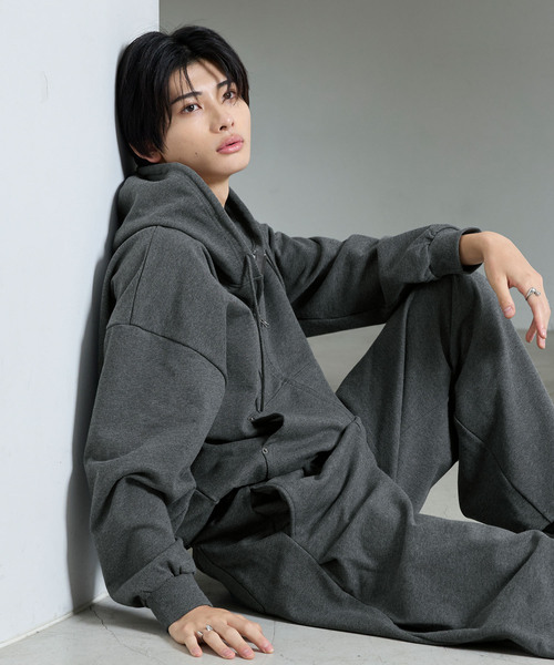 SERACE（セラス）の「【SERACE】HEAVY WEIGHT DRAW CORD SHORT DOUBLE ZIP HOODIE / ヘビーウェイトドローコードショートダブルジップフーディー（パーカー・メンズ・杢グレー/ブラック系/チャコールグレー・L/S/M）」の11枚目の写真