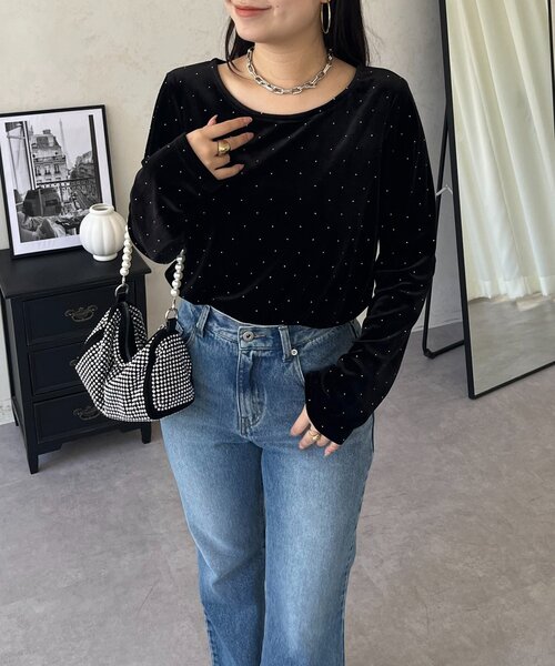 prose verse(プロズヴェール)の「ボートネックキラキラベロアトップス(Tシャツ/カットソー・レディース・ブラック・MEDIUM/LARGE)」の2枚目の写真