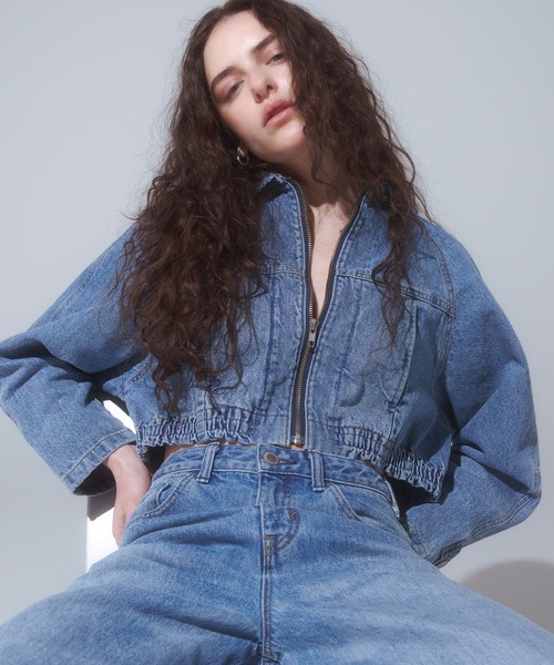 SOMETHING(サムシング)の「【GISELe10月号掲載】atelier SOMETHING BLOUSON/デニムブルゾン(デニムジャケット・レディース・ブラック/インディゴブルー/ライトインディゴブルー・FREE)」の3枚目の写真