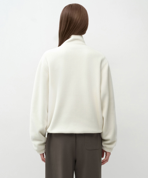 MUSINSA STANDARD WOMAN（ムシンサスタンダードウーマン）の「ウィメンズポーラフリースハイネックジャケット[アイボリー]（その他アウター・レディース・その他・SMALL/MEDIUM/LARGE/X-SMALL）」の3枚目の写真