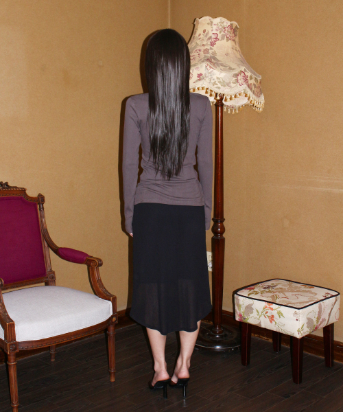 HETIT(ヘティ)の「Grunge Shirring Wrap Skirt (Black)(スカート・レディース・その他・FREE)」の5枚目の写真