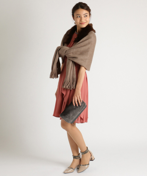 RODE SKO（ロデスコ）の「RODE SKO AUNI ファーパーティクラッチ（クラッチバッグ・レディース・レッド/グレー・FREE）」の17枚目の写真