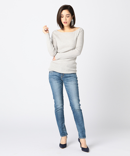 ESTNATION(エストネーション)の「ESTNATION リブニットプルオーバー(ニット/セーター・レディース・カーキ/イエロー/ホワイト/チャコールグレー/ネイビー/ライトグレー/ブラック/オリーブ/ライトピンク・38)」の14枚目の写真