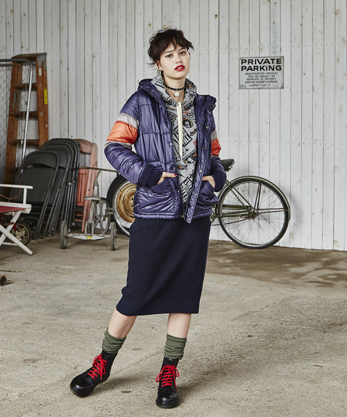 HYSTERIC GLAMOUR(ヒステリックグラマー)の「プリマロフトナイロンタフタ フーデッドJK(ダウンジャケット/コート・レディース・ネイビー/グレー/ブラック・SMALL/MEDIUM)」の21枚目の写真