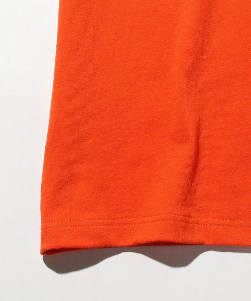 VAINL ARCHIVE（ヴァイナルアーカイブ）の「＜VAINL ARCHIVE x FRUITS OF THE LOOM＞ SP TEE/Tシャツ（Tシャツ/カットソー・メンズ・ホワイト/ブラック/オレンジ・LARGE/SMALL/MEDIUM）」の4枚目の写真