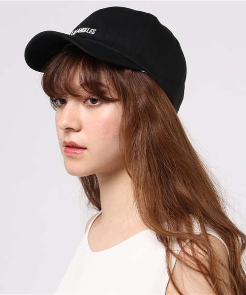 Heather（ヘザー）の「Cリングキャップ（キャップ・レディース・ベージュ/ブラック/オフホワイト・FREE）」の2枚目の写真