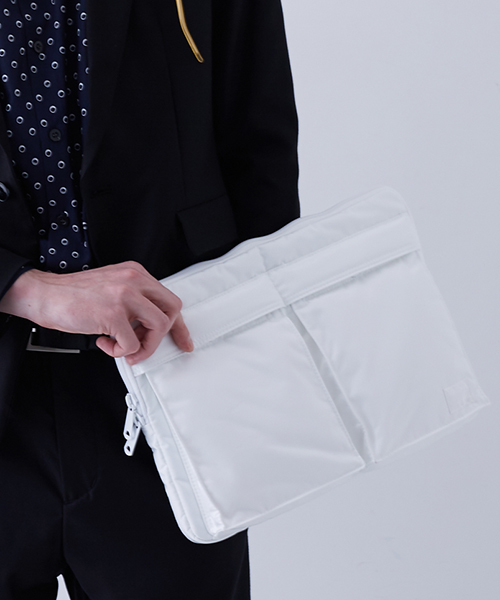 ✨激レア✨ PORTER STUDIOUS ポーター クラッチバッグ ホワイト PORTER（ポーター）の「【PORTER】STUDIOUS別注ホワイトクラッチ