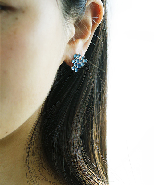 Estelle エステール の Estelle エステール シルバー アジサイ ピアス ピアス 両耳用 Wear