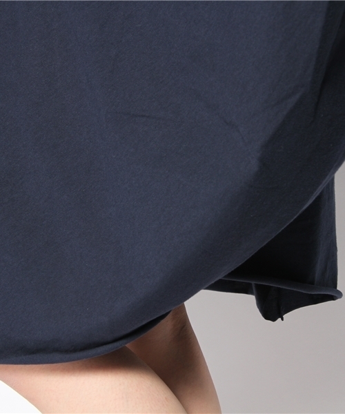 COSMIC WONDER Light Source（コズミックワンダーライトソース）の「SPHERICAL DRAPED NECK DRESS - BASIC ITEM（ワンピース・レディース・グリーン/ライトベージュ/グレー/ネイビー/パープル/ホワイト/ベージュ・1）」の12枚目の写真