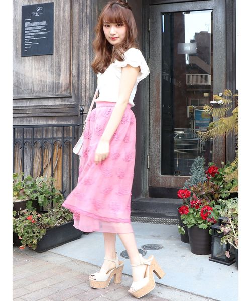 dazzlin（ダズリン）の「ハートシェイプフレア袖ニットトップス（ニット/セーター・レディース・オフホワイト/ブラック/パープル・FREE）」の5枚目の写真