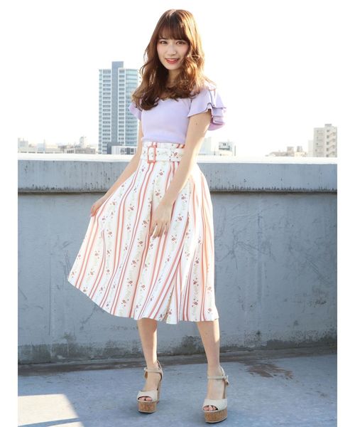 dazzlin（ダズリン）の「ハートシェイプフレア袖ニットトップス（ニット/セーター・レディース・オフホワイト/ブラック/パープル・FREE）」の11枚目の写真