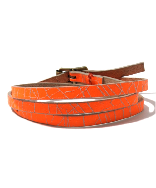 WHO'S WHO gallery（フーズフーギャラリー）の「クラックブレスレット（ブレスレット・レディース・ブラック/ピンク/グリーン/イエロー/オレンジ/ホワイト・FREE）」の6枚目の写真