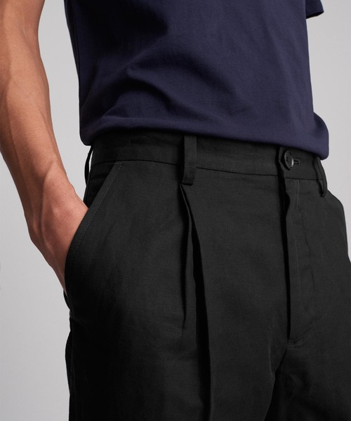Saturdays NYC(サタデーズ ニューヨークシティ )の「Gurkha Shorts(その他パンツ・メンズ・ブラック/パープル/オリーブ・28/29/30/32/34)」の8枚目の写真