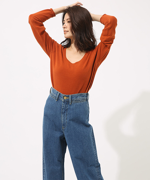 AZUL by moussy（アズールバイマウジー）の「【洗えるニット】ベーシックUネックPO（ニット/セーター・レディース・ブラック/パープル/オフホワイト/オレンジ/カーキ・LARGE/SMALL/X-SMALL/X-LARGE/MEDIUM）」の9枚目の写真