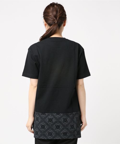 DC（ディーシー）の「スリット半袖Tシャツ DC 5126J941W（Tシャツ/カットソー・レディース・ホワイト/ブラック・S/M）」の4枚目の写真