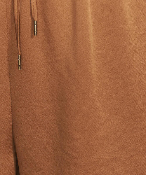 BEAUTY&YOUTH UNITED ARROWS(ビューティーアンドユースユナイテッドアローズ)の「BY サテンドローストリングスリットテーパードパンツ ◆(その他パンツ・レディース・ケリー/ベージュ/ネイビー・MEDIUM/SMALL)」の16枚目の写真