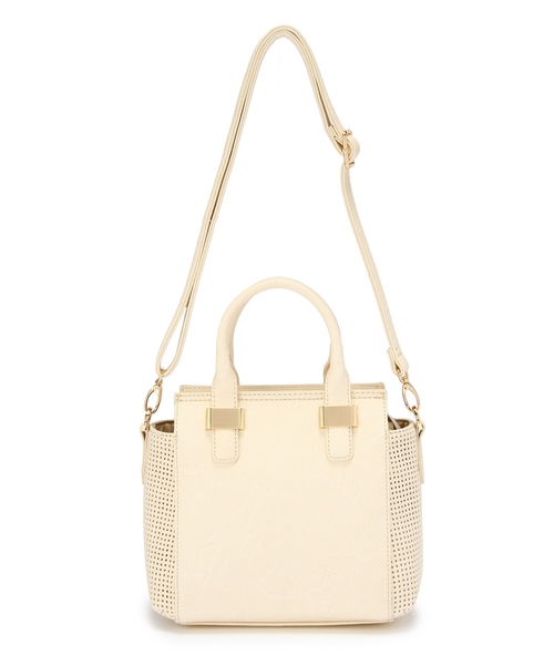 BEAUTY&YOUTH UNITED ARROWS(ビューティーアンドユースユナイテッドアローズ)の「BYTF∵ サイドパンチング2WAYミニショルダーバッグ◆(ショルダーバッグ・レディース・ブラック/ナチュラル/グレー・フリー)」の13枚目の写真