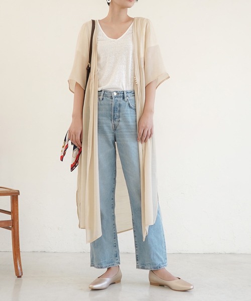 AmiAmi(アミアミ)の「Vカットスクエアトゥフラットパンプス(パンプス・レディース・ベージュ/ブラック/パイソン/ピンク/グリーン/ブラック系その他/シャンパン/アイボリー/グレイッシュベージュ/オレンジ/レオパード・LL/S/M/L)」の14枚目の写真