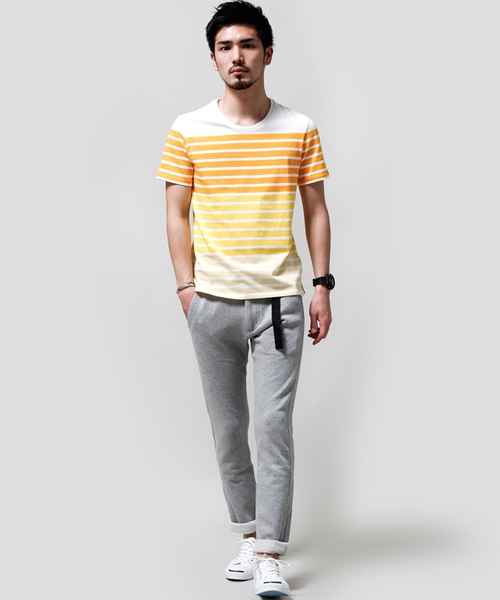 NANO universe（ナノユニバース）の「WEB限定 / グラデーションボーダーTee（Tシャツ/カットソー・メンズ・ネイビー/イエロー/グレー・MEDIUM/LARGE/X-LARGE/SMALL）」の8枚目の写真