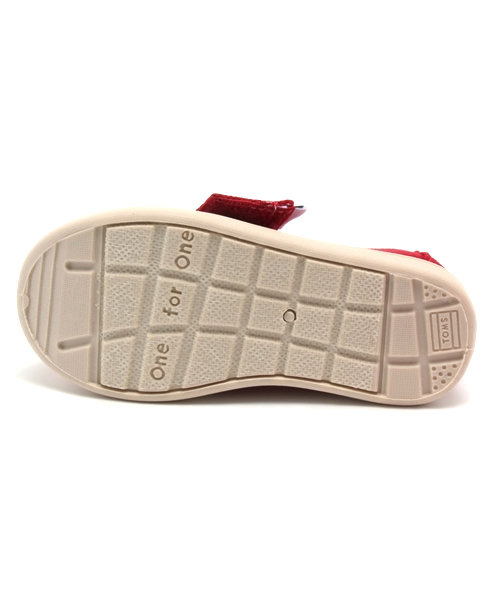 TOMS(トムス)の「ベビー キッズ トムス タイニークラシック キャンバス TOMS T CLSC Canvas(スニーカー・キッズ・ブラック/レッド/ネイビー/ピンク・14cm/13cm/15cm/12cm)」の8枚目の写真