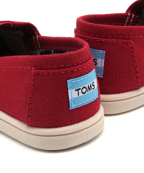 TOMS(トムス)の「ベビー キッズ トムス タイニークラシック キャンバス TOMS T CLSC Canvas(スニーカー・キッズ・ブラック/レッド/ネイビー/ピンク・14cm/13cm/15cm/12cm)」の10枚目の写真