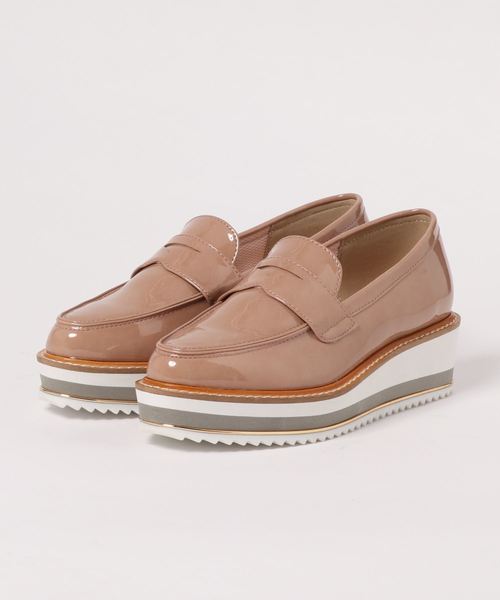 V SEVEN TWELVE THIRTY(ヴィセヴントゥエルヴサーティ)の「厚底ローファー(ドレスシューズ・レディース・ブラック/ブラウン/ピンクベージュ・22.5cm/23.5cm/24cm/24.5cm/23cm)」の3枚目の写真