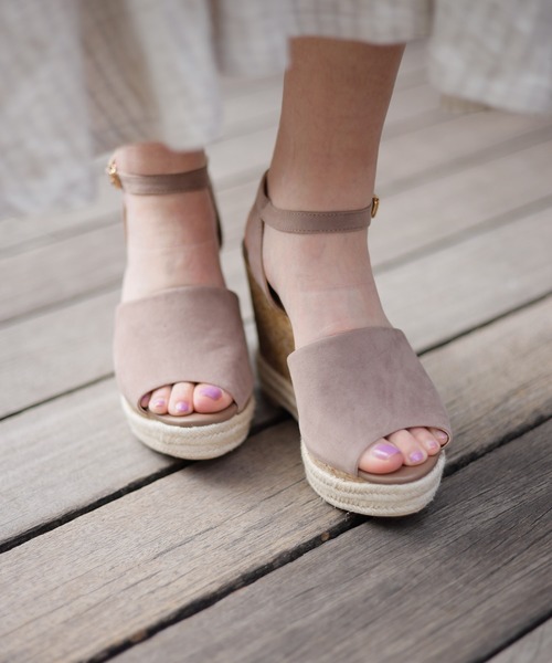 LIPSERVICE（リップサービス）の「スエードコルクサンダル（サンダル・レディース・ブラック/ブラウン/アイボリー・S/M/L）」の5枚目の写真