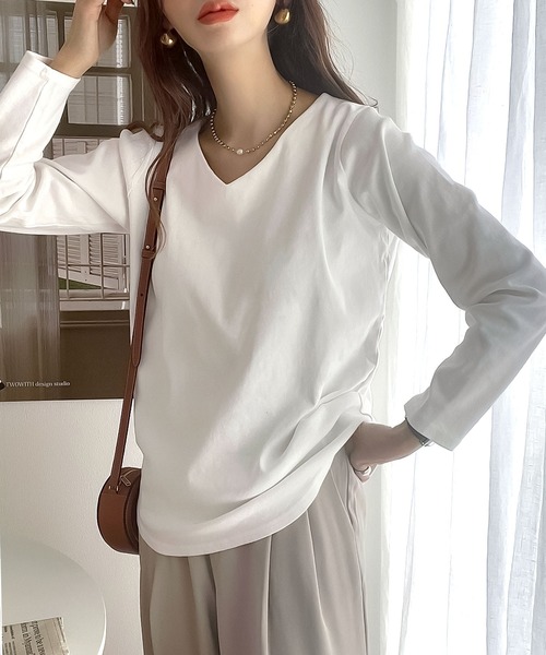 Buttrfly　ロング袖　Vネック　フリーサイズ　トップス シアートップス レディース Vネック 透け感 長袖 春夏・(80