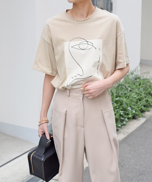 Marient（マリエント）の「アートプリントTシャツ/TEE（Tシャツ/カットソー・レディース・ホワイト/ベージュ・FREE）」の12枚目の写真