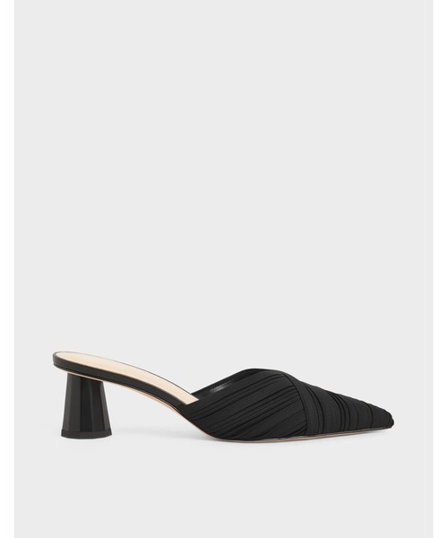 CHARLES & KEITH（チャールズ & キース）の「プリーテッド ポインテッドトゥミュール / Pleated Pointed Toe Mules（サンダル・レディース・ブラック/イエロー/スモークピンク/グリーン・22.5cm/23cm/23.5cm/24.5cm/25cm/25.5cm）」の2枚目の写真