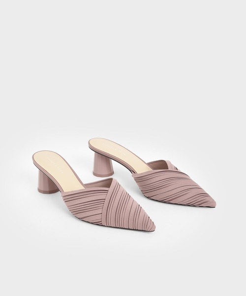 CHARLES & KEITH（チャールズ & キース）の「プリーテッド ポインテッドトゥミュール / Pleated Pointed Toe Mules（サンダル・レディース・ブラック/イエロー/スモークピンク/グリーン・22.5cm/23cm/23.5cm/24.5cm/25cm/25.5cm）」の18枚目の写真