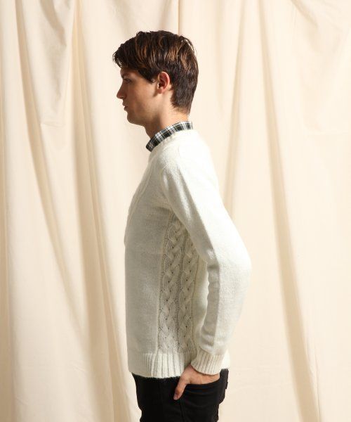 HARE（ハレ）の「ケーブルラインニットプルオーバー【HARE】（ニット/セーター・メンズ・オフホワイト/グレー/ネイビー・SMALL/LARGE/MEDIUM）」の4枚目の写真