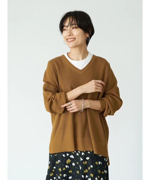 AMERICAN HOLIC（アメリカンホリック）の「Vネック前後差片畦ニットプルオーバー　＊（ニット/セーター・レディース・ブラック/ネイビー/ブラウン/マスタード/グレイッシュベージュ/アイボリー・MEDIUM/LARGE）」の11枚目の写真