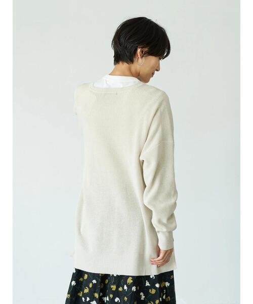 AMERICAN HOLIC（アメリカンホリック）の「Vネック前後差片畦ニットプルオーバー　＊（ニット/セーター・レディース・ブラック/ネイビー/ブラウン/マスタード/グレイッシュベージュ/アイボリー・MEDIUM/LARGE）」の18枚目の写真