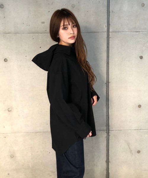 ENVYM(アンビー)の「フーディーBlouse(シャツ/ブラウス・レディース・ブラック/ホワイト・FREE)」の10枚目の写真