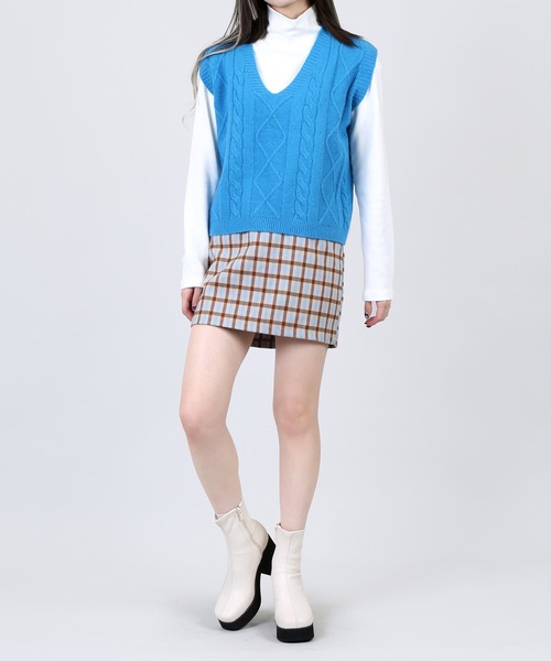 DING（ディング）の「DING/ケーブルニットベスト（ベスト・レディース・オフホワイト/ブルー/ベージュ・FREE）」の15枚目の写真