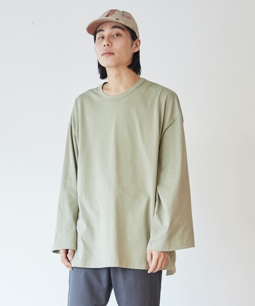 Dulcamara（ドゥルカマラ）の「アシンメトリーロングスリーブT