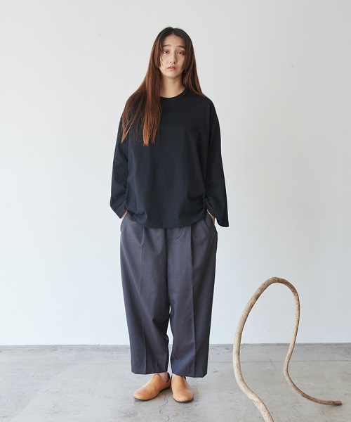 Dulcamara（ドゥルカマラ）の「アシンメトリーロングスリーブT