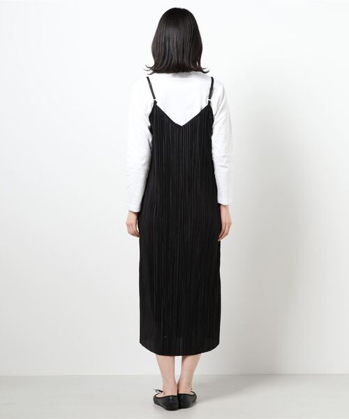 coca(coca)(コカ)の「プリーツキャミワンピース(ワンピース・レディース・ブラック/カーキ/ベージュ/オレンジ/ブラウン/グリーン・ONE SIZE)」の8枚目の写真