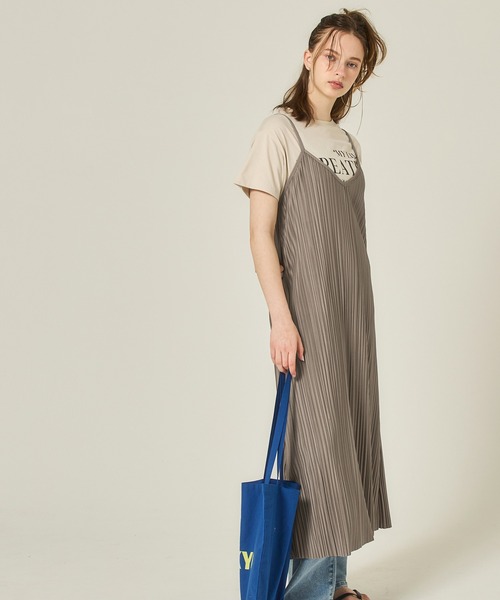 coca(coca)(コカ)の「プリーツキャミワンピース(ワンピース・レディース・ブラック/カーキ/ベージュ/オレンジ/ブラウン/グリーン・ONE SIZE)」の3枚目の写真