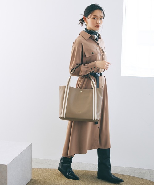 TREASURE TOPKAPI（トレジャートプカピ）の「【TREASURE TOPKAPI/トプカピ トレジャー】  ソフトシュリンク テープコンビ  トート バッグ  レディース A4（トートバッグ・レディース・ホワイト/グレイッシュベージュ/イエロー/ブラウン/ブラック/シルバー/グリーン/ライトベージュ・FREE）」の13枚目の写真