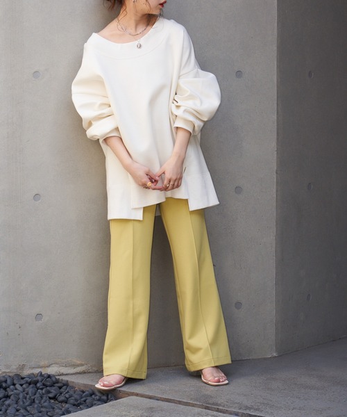 Chico（チコ）の「ダンボールオフショルルーズスウェット（スウェット・レディース・ブラック/ミント/ライトベージュ/ホワイト・FREE）」の11枚目の写真