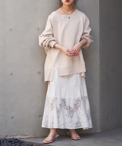 Chico（チコ）の「ダンボールオフショルルーズスウェット（スウェット・レディース・ブラック/ミント/ライトベージュ/ホワイト・FREE）」の17枚目の写真