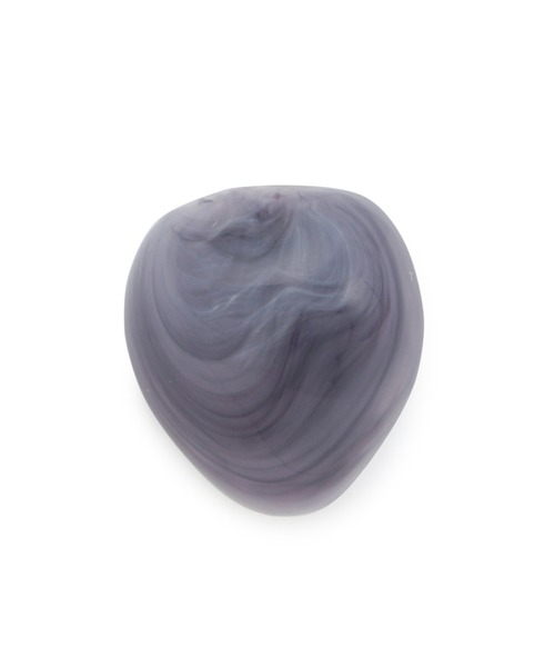 SALON adam et rope'（サロン アダム エ ロペ）の「トラアングルカボションイヤリング（イヤリング・レディース・オフホワイト/カーキ/ブルー系その他4・FREE）」の6枚目の写真