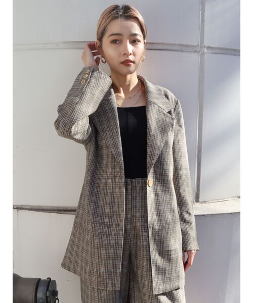 EMODA（エモダ）の「ワイドフープピアス（ピアス（両耳用）・レディース・シルバー/ゴールド・FREE）」の4枚目の写真