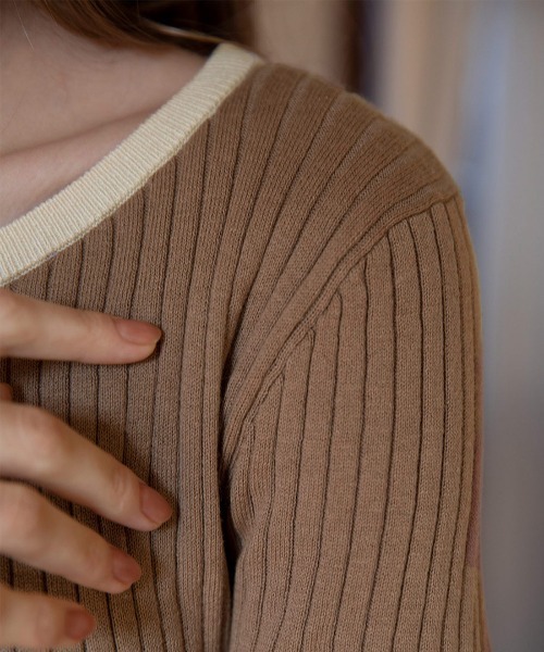 mangata（モンガータ）の「Bicolor knit（Tシャツ/カットソー・レディース・グリーン/ブラウン・FREE）」の11枚目の写真