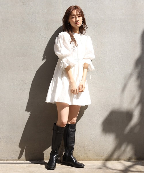 one after another NICE CLAUP(ワンアフターアナザーナイスクラップ)の「ティアードパフスリーブチュニック(チュニック・レディース・オフホワイト/ホワイト系その他/ブラック/ストライプ・FREE)」の9枚目の写真