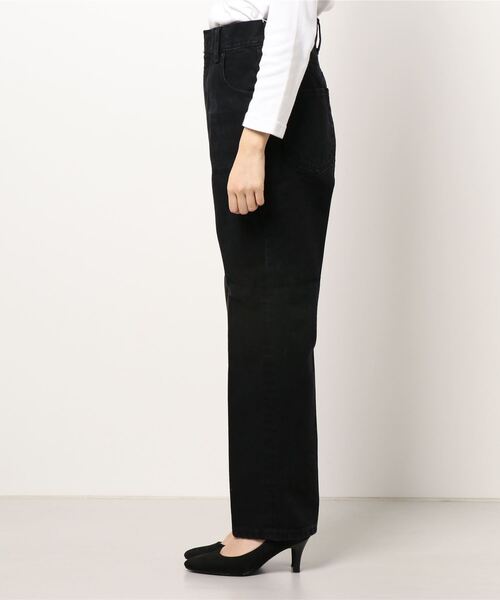 Mila Owen（ミラオーウェン）の「ハイウエストセンタープレスデニム（デニムパンツ・レディース・ブラック/オフホワイト/ブルー・1/0）」の4枚目の写真