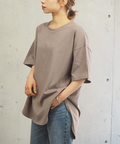 tiptop(ティップトップ)の「ラウンドヘムサイドスリット半袖T(Tシャツ/カットソー・レディース・モカ/ブルー/グリーン/オフホワイト/スミクロ/A・FREE)」の10枚目の写真