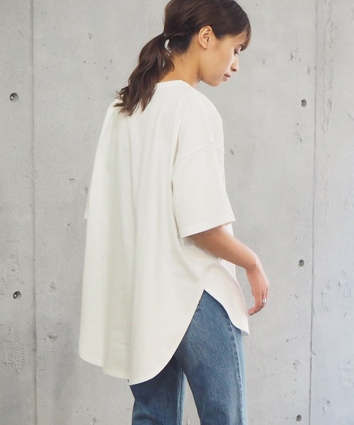 tiptop(ティップトップ)の「ラウンドヘムサイドスリット半袖T(Tシャツ/カットソー・レディース・モカ/ブルー/グリーン/オフホワイト/スミクロ/A・FREE)」の20枚目の写真
